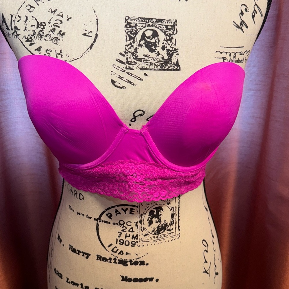 Victoria’s Secret PINK Lace Strapless Bustie